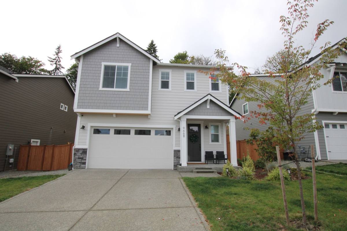 House for rent at 9668 Prospect Place, Gig Harbor, WA 98332
