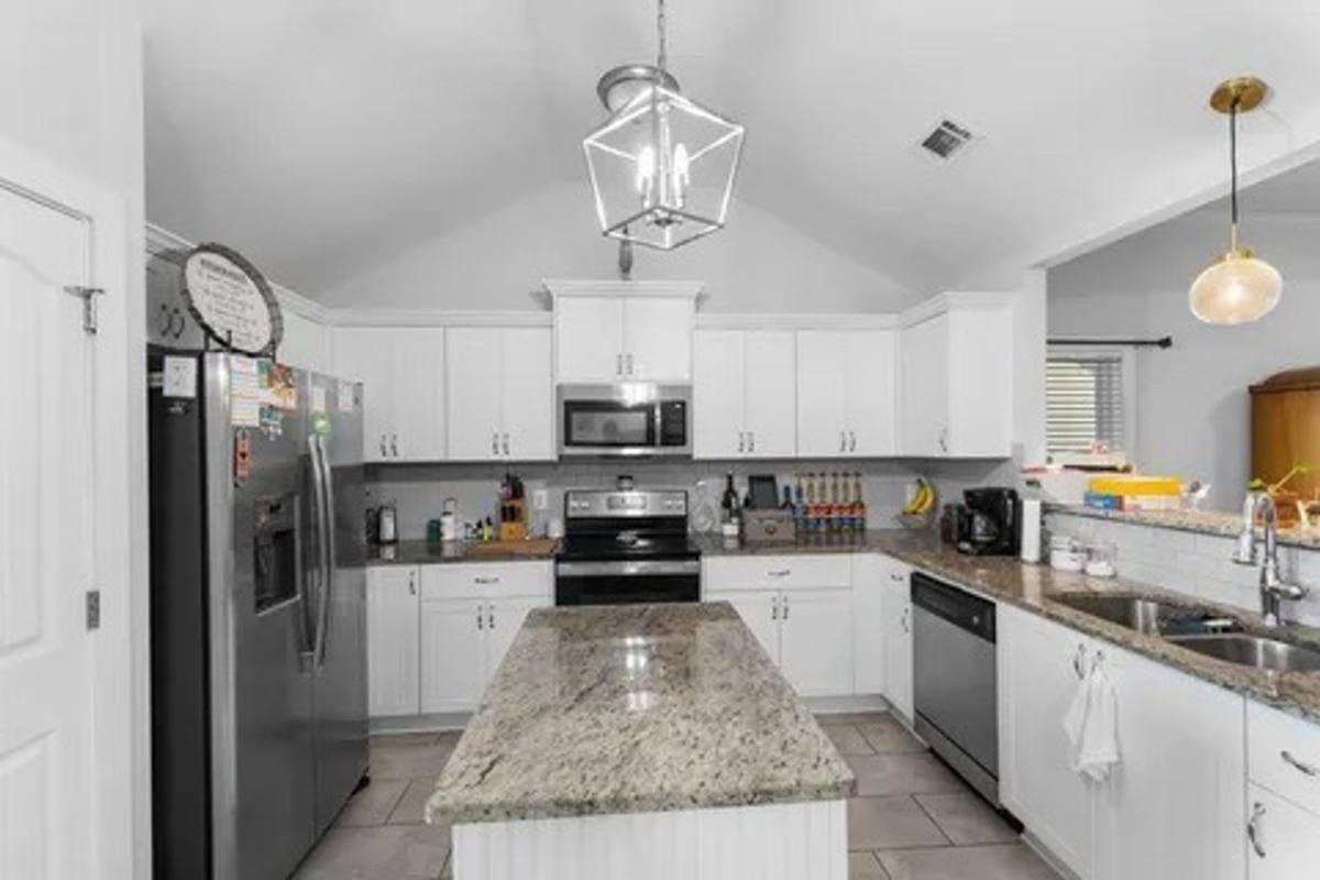 House for rent at 422 Lybrand St, Aiken, SC 29803