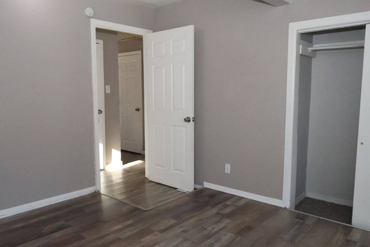House for rent at 5460 Hamilton Ave, Saint Louis, MO 63136