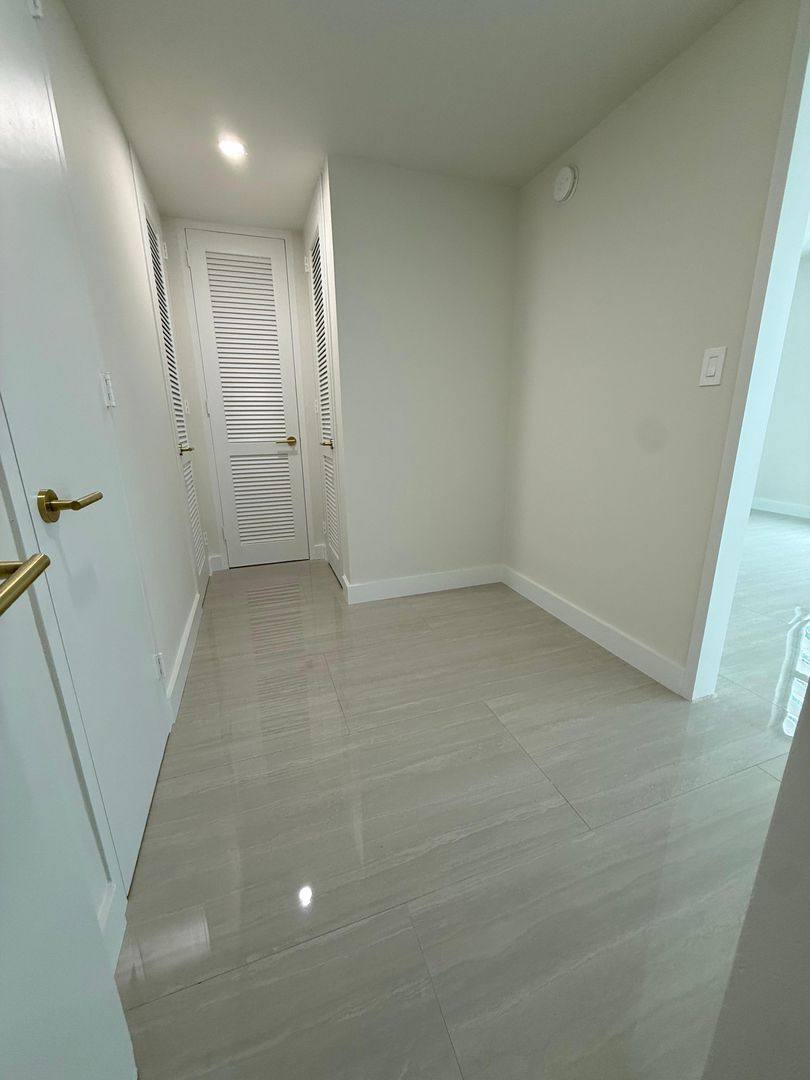Apartment for rent at 5055 Collins Ave, Miami Beach, FL 33140