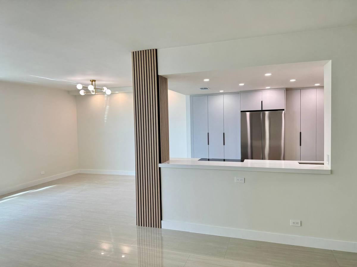 Apartment for rent at 5055 Collins Ave, Miami Beach, FL 33140