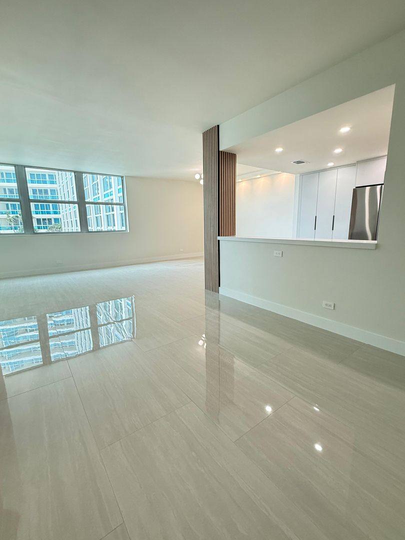 Apartment for rent at 5055 Collins Ave, Miami Beach, FL 33140