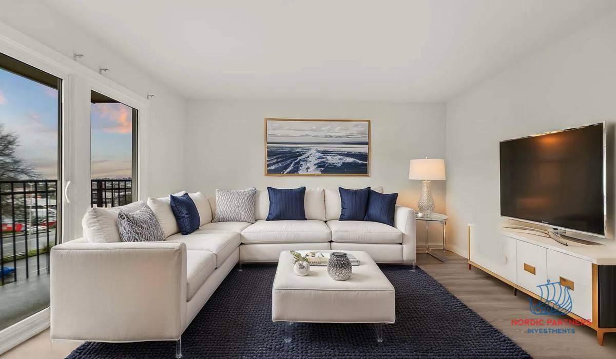 Apartment for rent at 3238 15th Ave W, Seattle, WA 98119