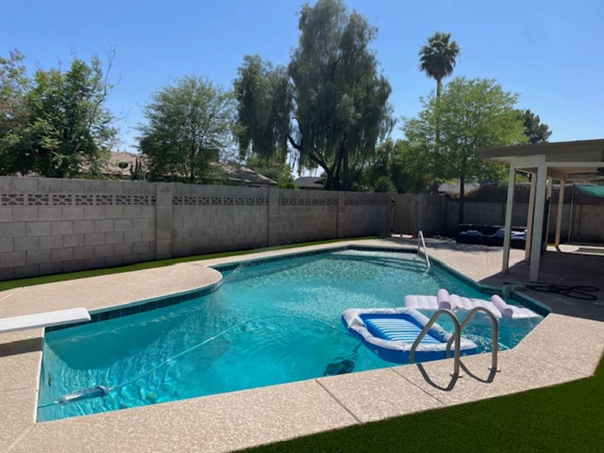 House for rent at 1633 E La Jolla Dr, Tempe, AZ 85282