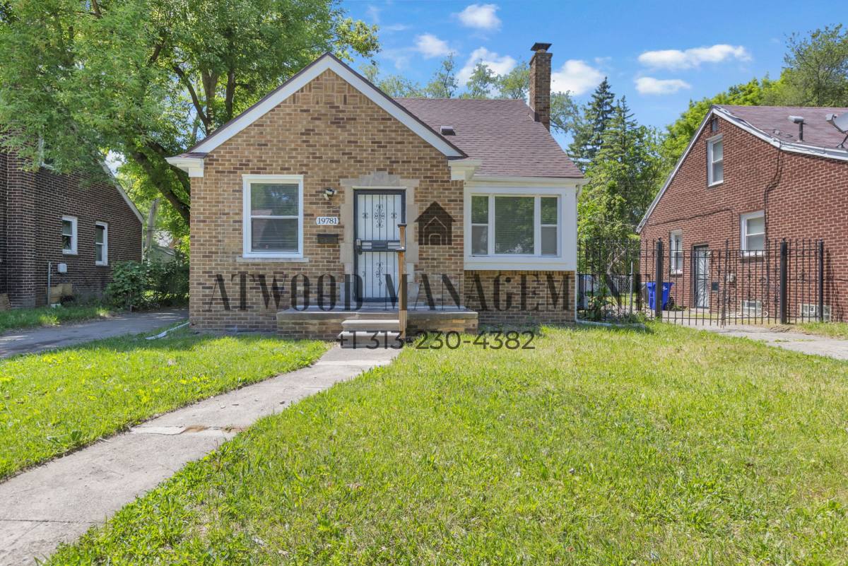 House for rent at 19781 Fielding St, Detroit, MI 48219
