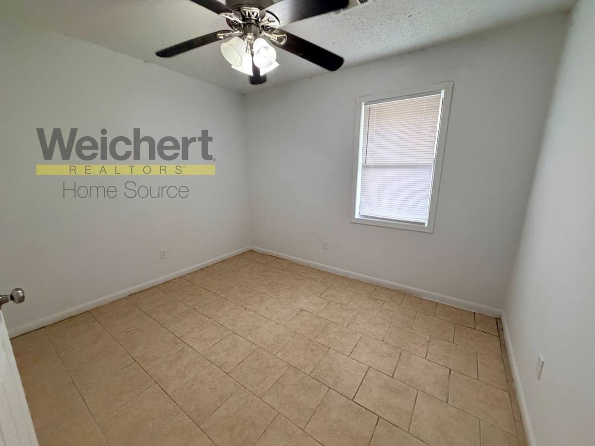 Apartment for rent at 1712 Belt St, Jonesboro, AR 72405