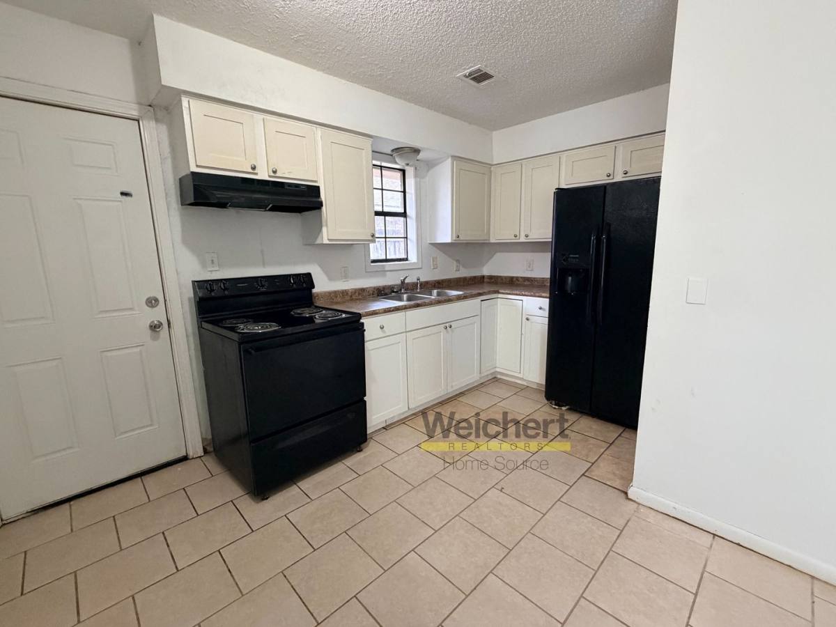 Apartment for rent at 1712 Belt St, Jonesboro, AR 72405