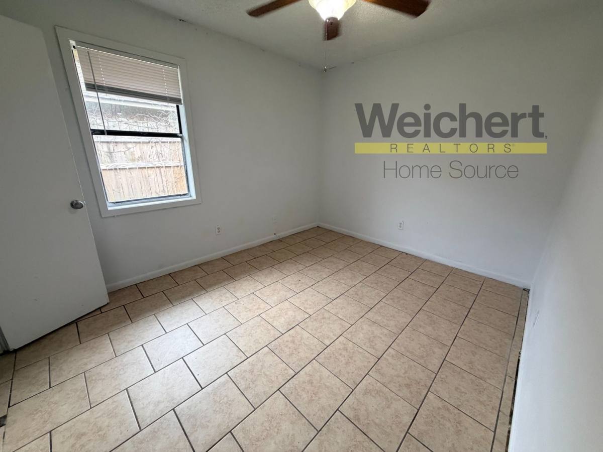 Apartment for rent at 1712 Belt St, Jonesboro, AR 72405