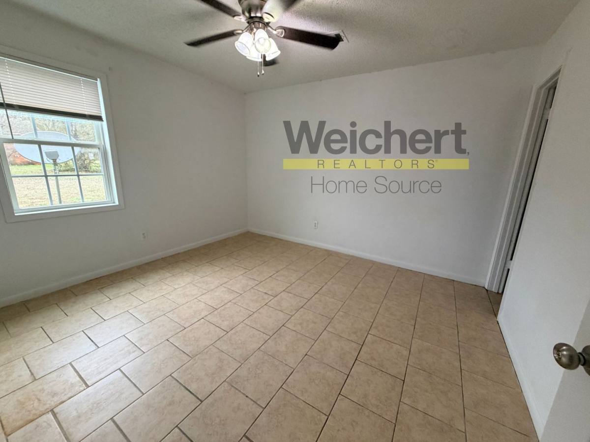 Apartment for rent at 1712 Belt St, Jonesboro, AR 72405