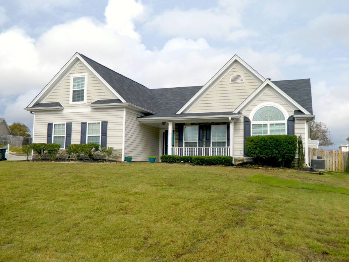 House for rent at 532 Sweet Meadow Dr, Grovetown, GA 30813