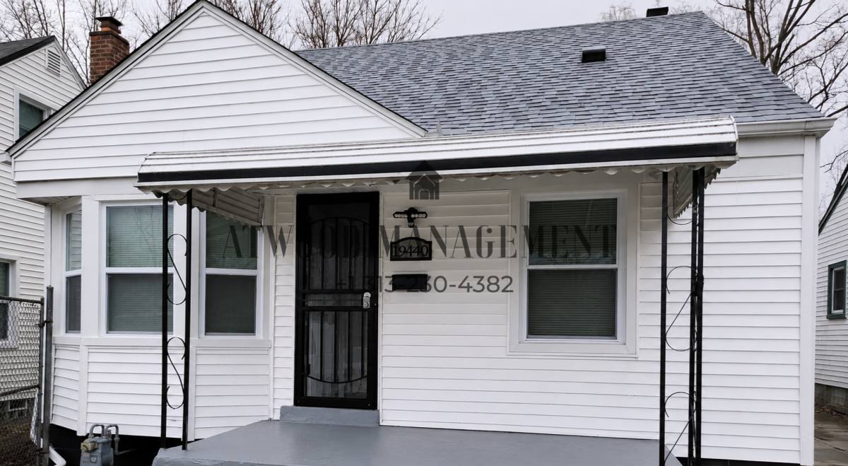 House for rent at 19440 Rutherford St, Detroit, MI 48235
