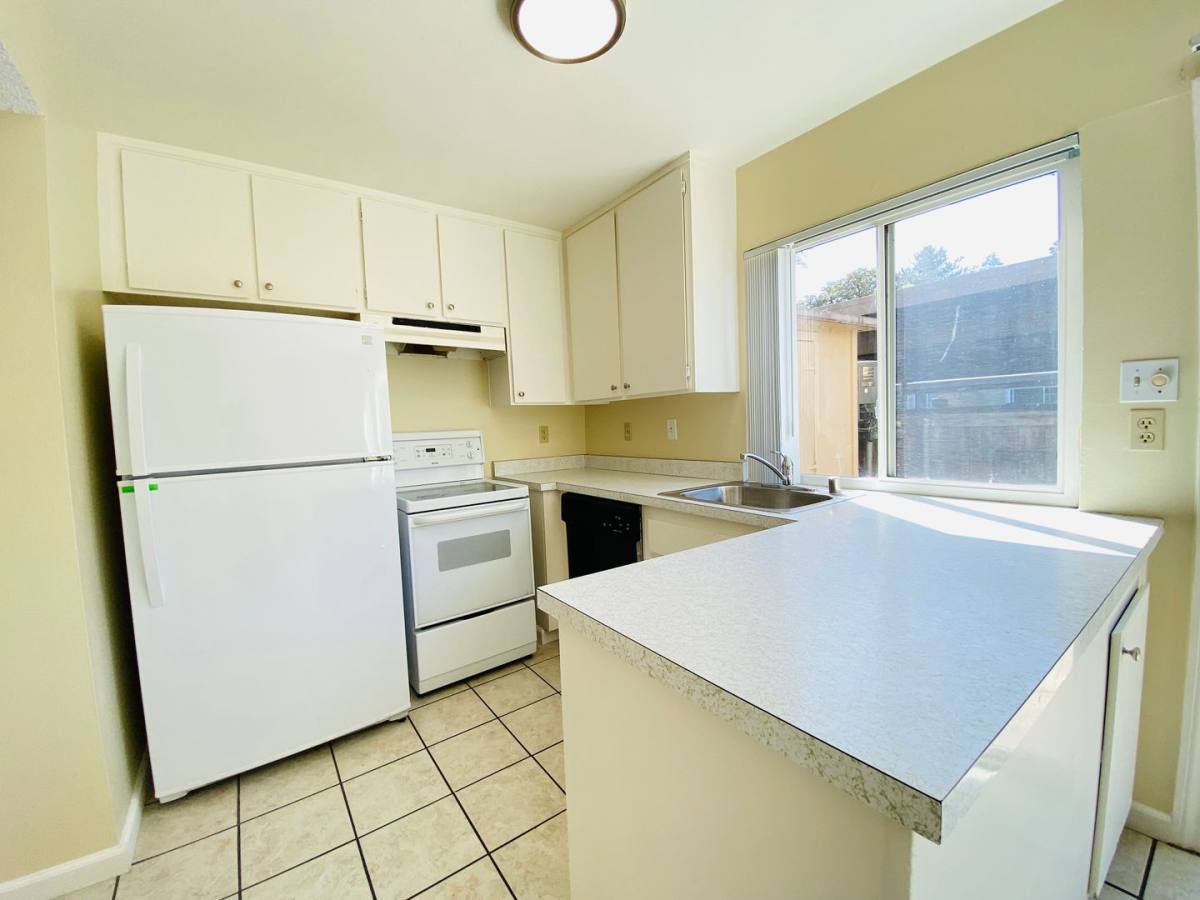 Condo for rent at 8749 Woodman Way #D, Sacramento, CA 95826