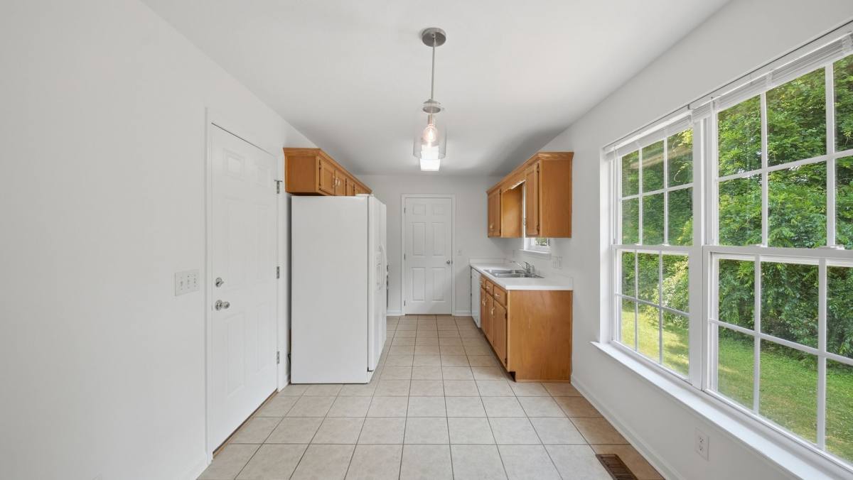 House for rent at 8506 Igou Gap Rd, Chattanooga, TN 37421