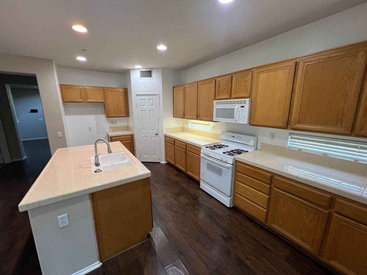 House for rent at 4732 Lakerun Court, Riverside, CA 92505
