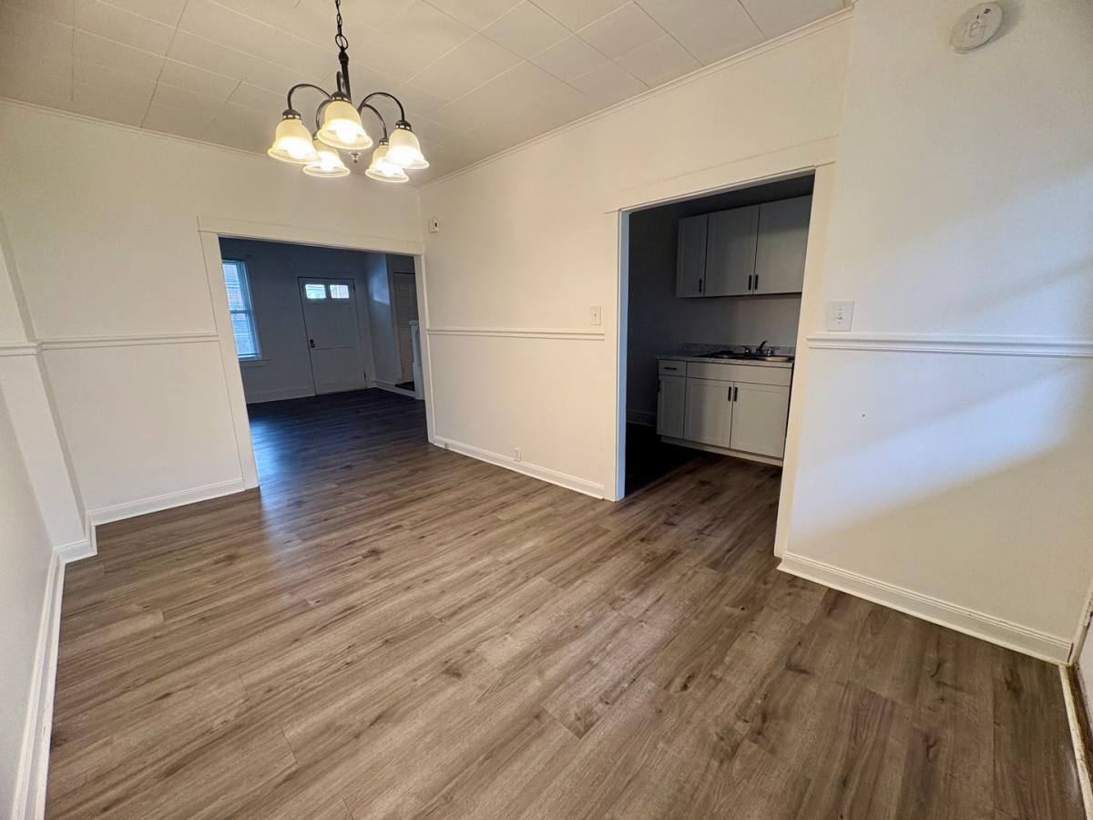 House for rent at 324 New Dorwart St, Lancaster, PA 17603