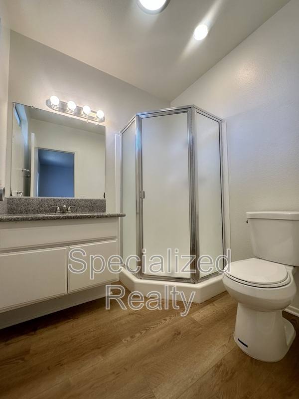 Apartment for rent at 824 E Windsor Rd #11, Glendale, CA 91205