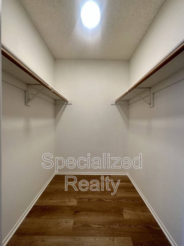 Apartment for rent at 824 E Windsor Rd #11, Glendale, CA 91205