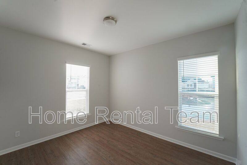 House for rent at 257 Brookline Dr, Port Wentworth, GA 31407