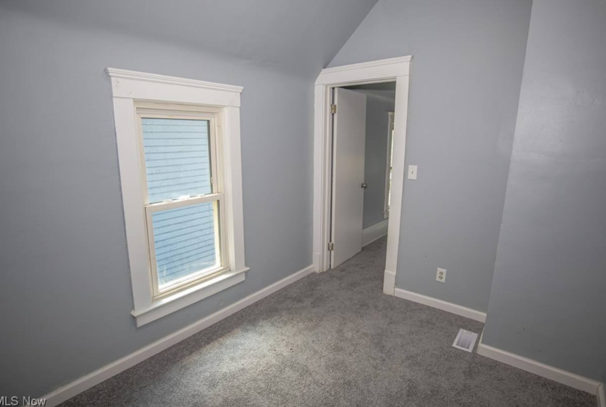 House for rent at 1215 E 113th St, Cleveland, OH 44108