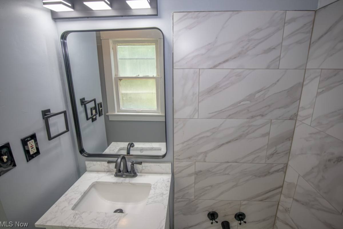 House for rent at 1215 E 113th St, Cleveland, OH 44108