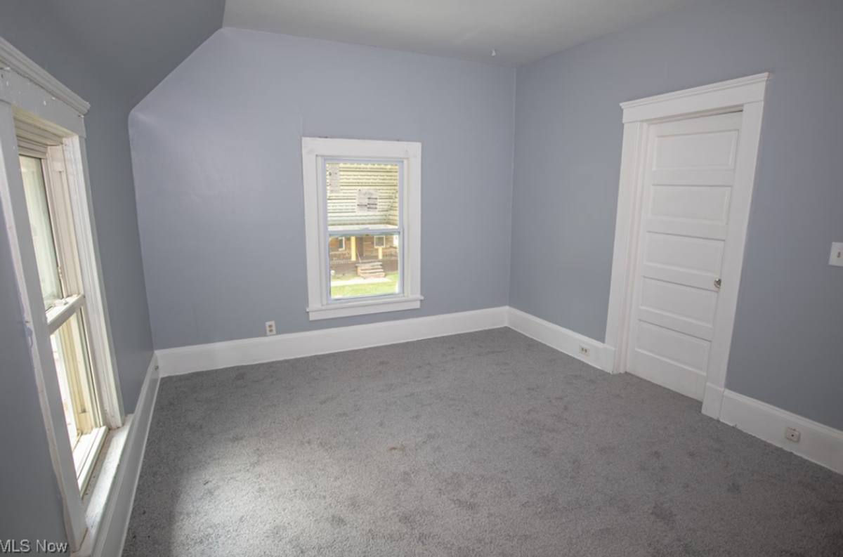 House for rent at 1215 E 113th St, Cleveland, OH 44108