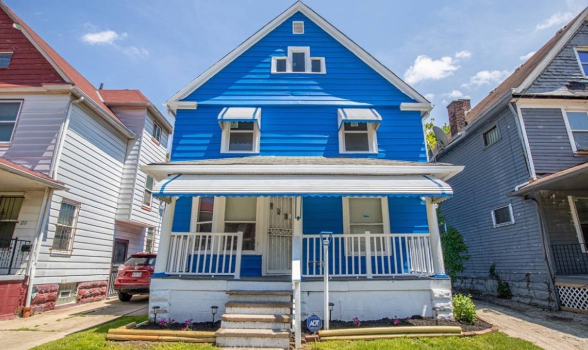 House for rent at 1215 E 113th St, Cleveland, OH 44108