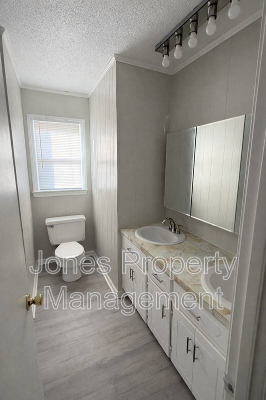 House for rent at 152 Leonard Dr, Thomasville, NC 27360