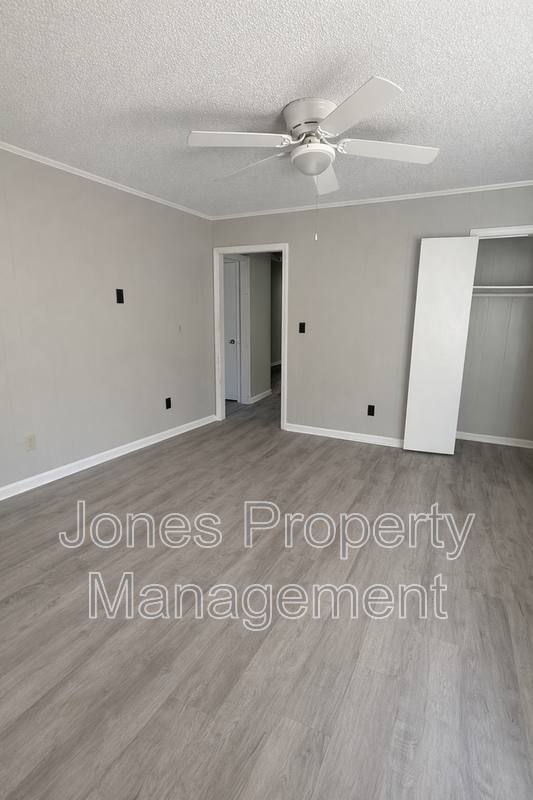 House for rent at 152 Leonard Dr, Thomasville, NC 27360