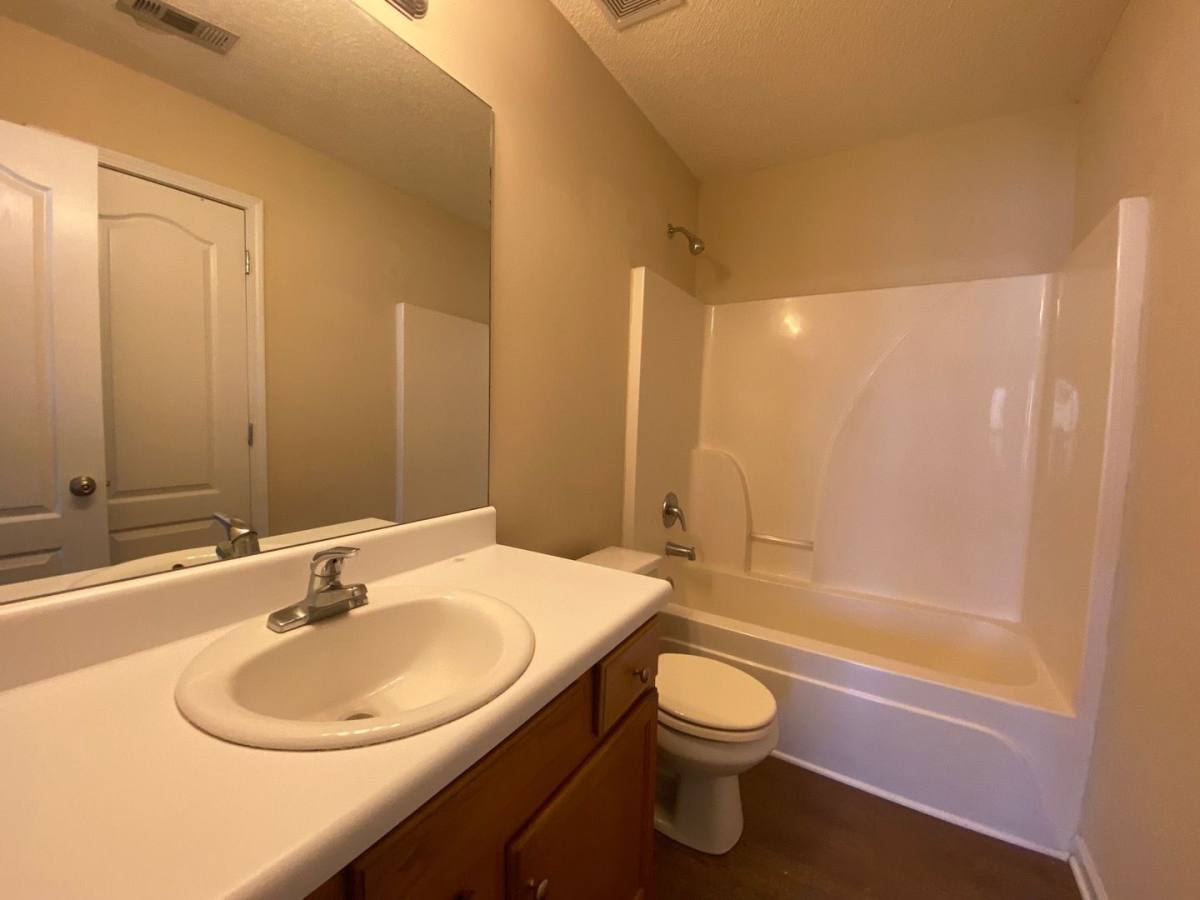 Townhouse for rent at 218 Bridgewater Circle, Athens, GA 30601