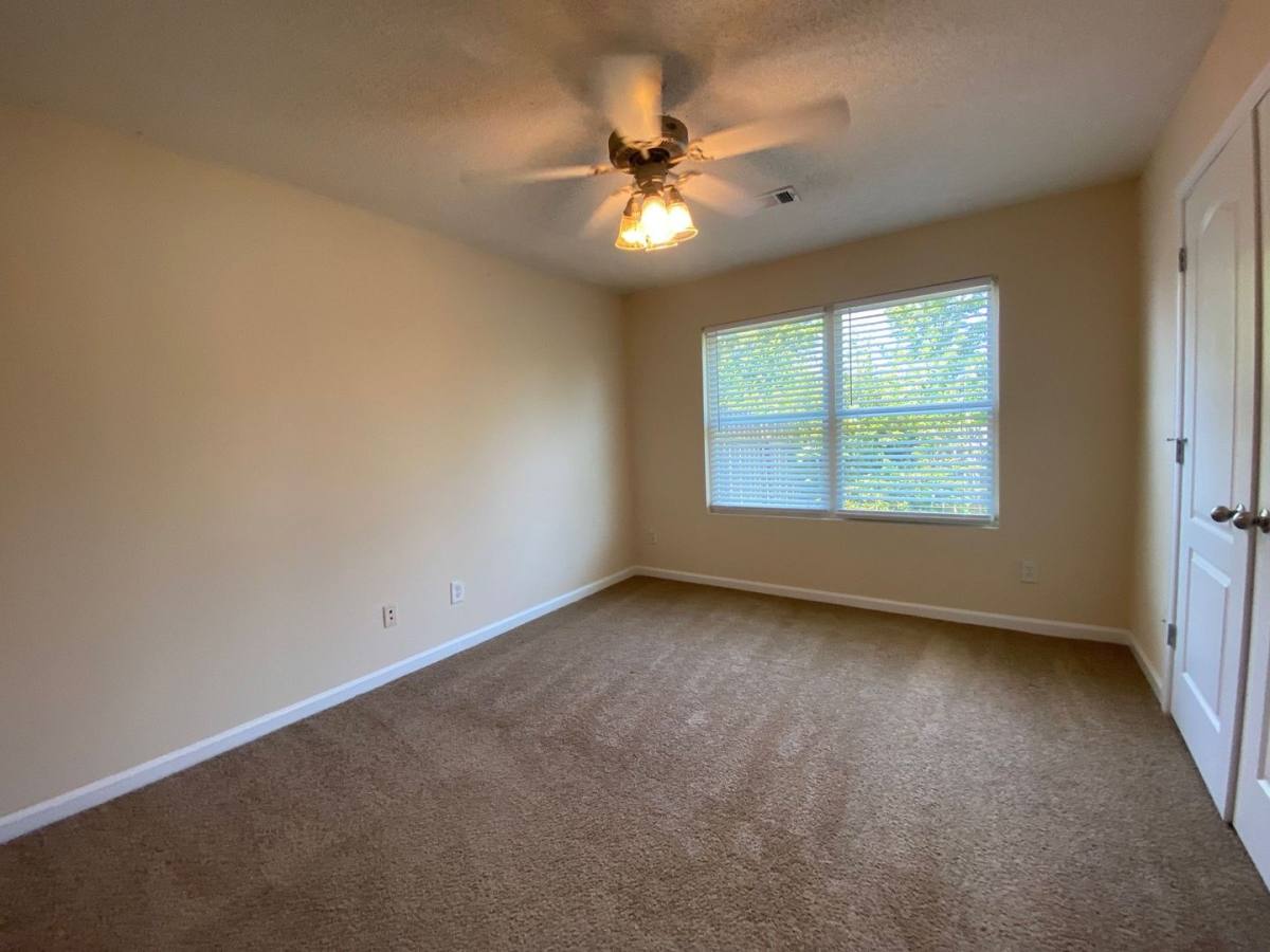 Townhouse for rent at 218 Bridgewater Circle, Athens, GA 30601