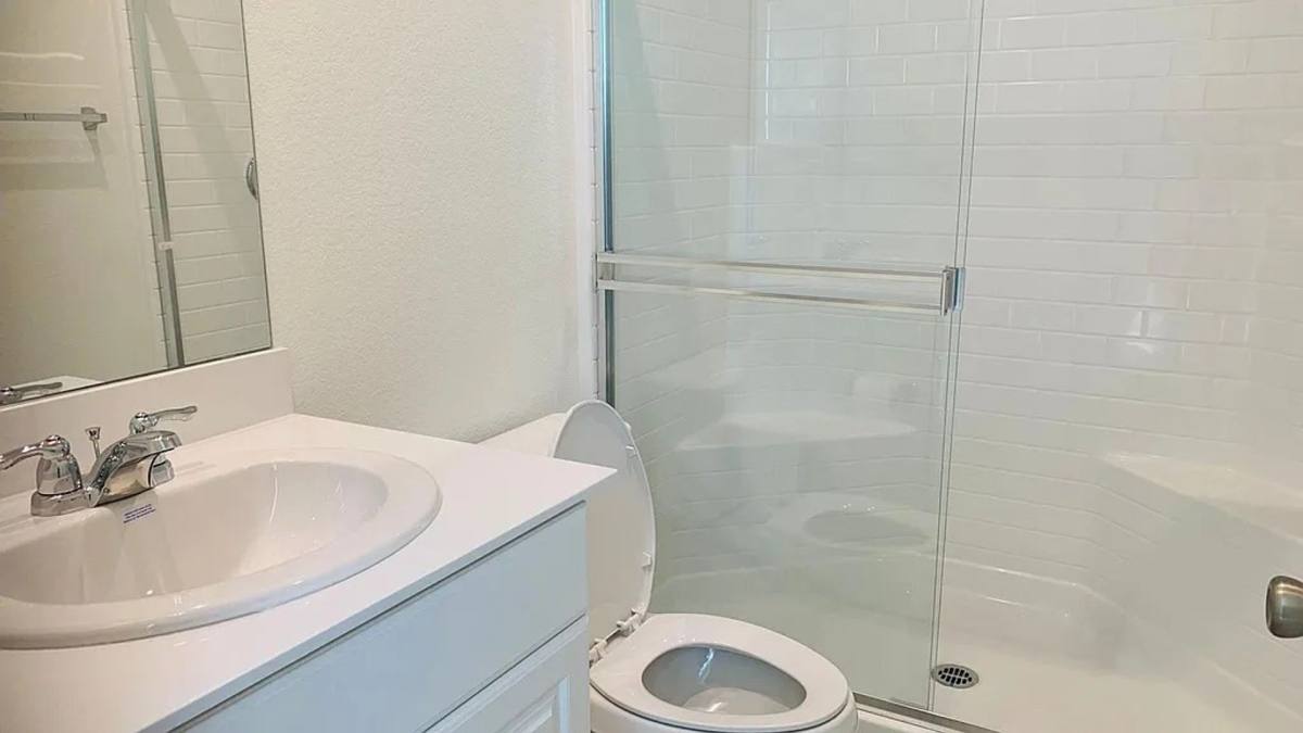 House for rent at 20014 Lemonscent Dr, Riverside, CA 92507