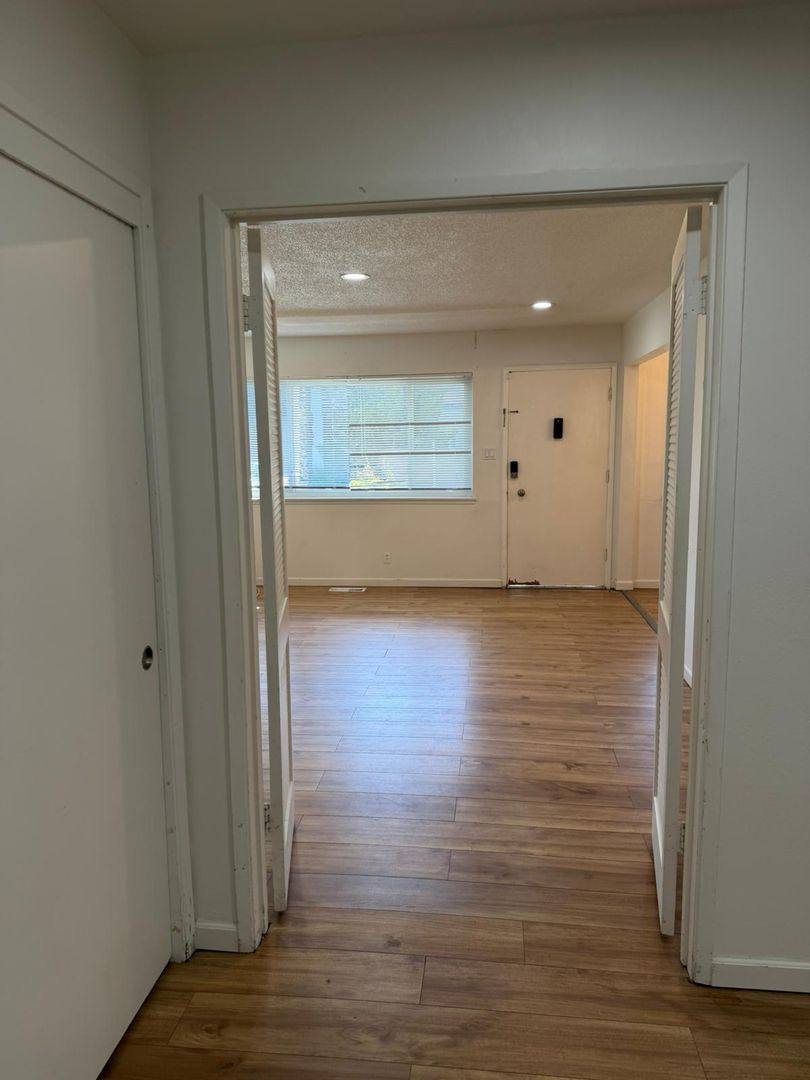 Apartment for rent at 3239 Glendora Dr, San Mateo, CA 94403