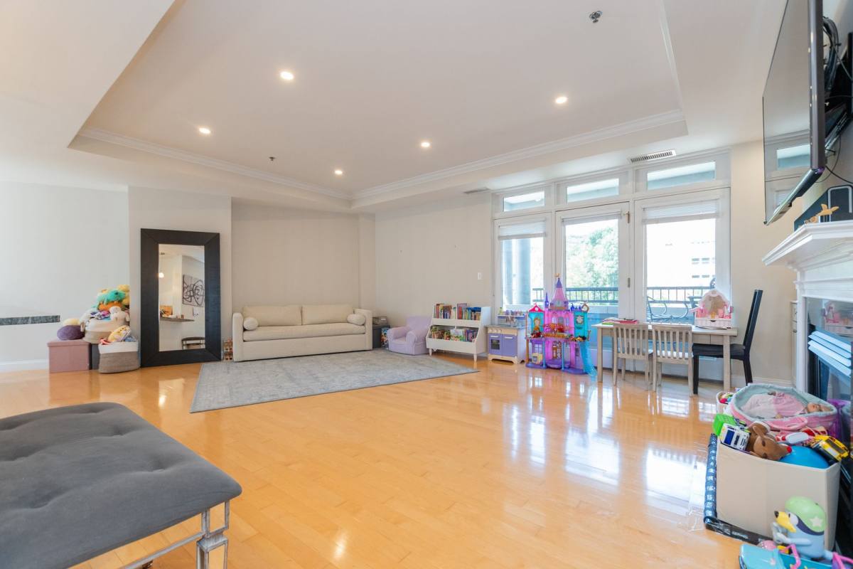 Condo for rent at 1602 Beacon St #403, Brookline, MA 02446