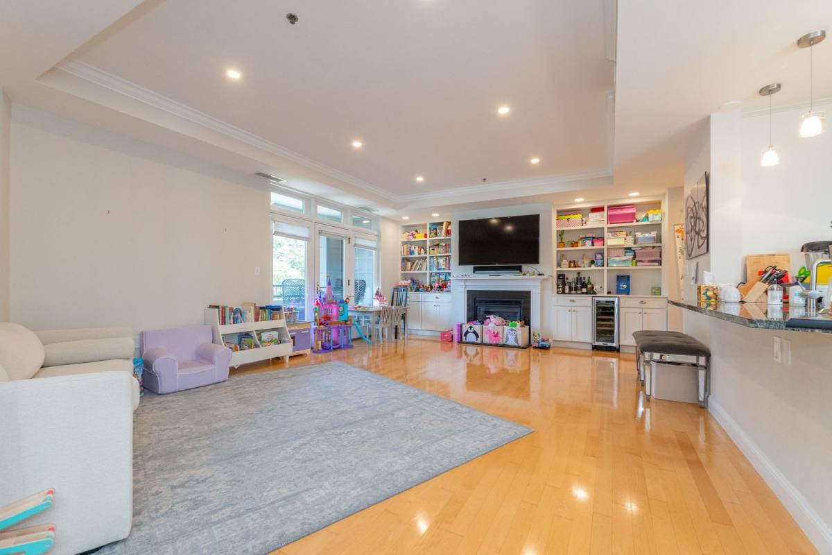 Condo for rent at 1602 Beacon St #403, Brookline, MA 02446