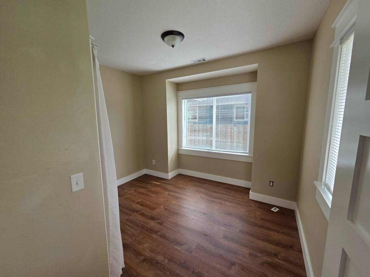 Apartment for rent at 7817 N Haven Ave, Portland, OR 97203