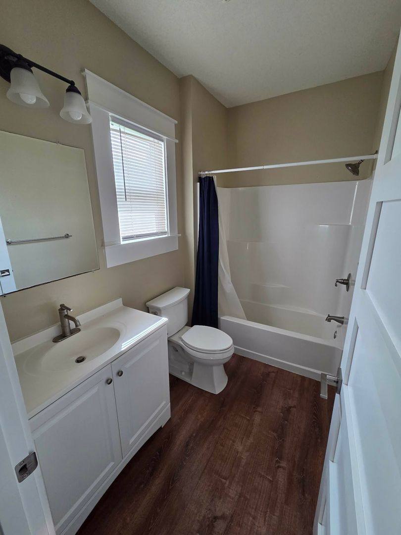Apartment for rent at 7817 N Haven Ave, Portland, OR 97203