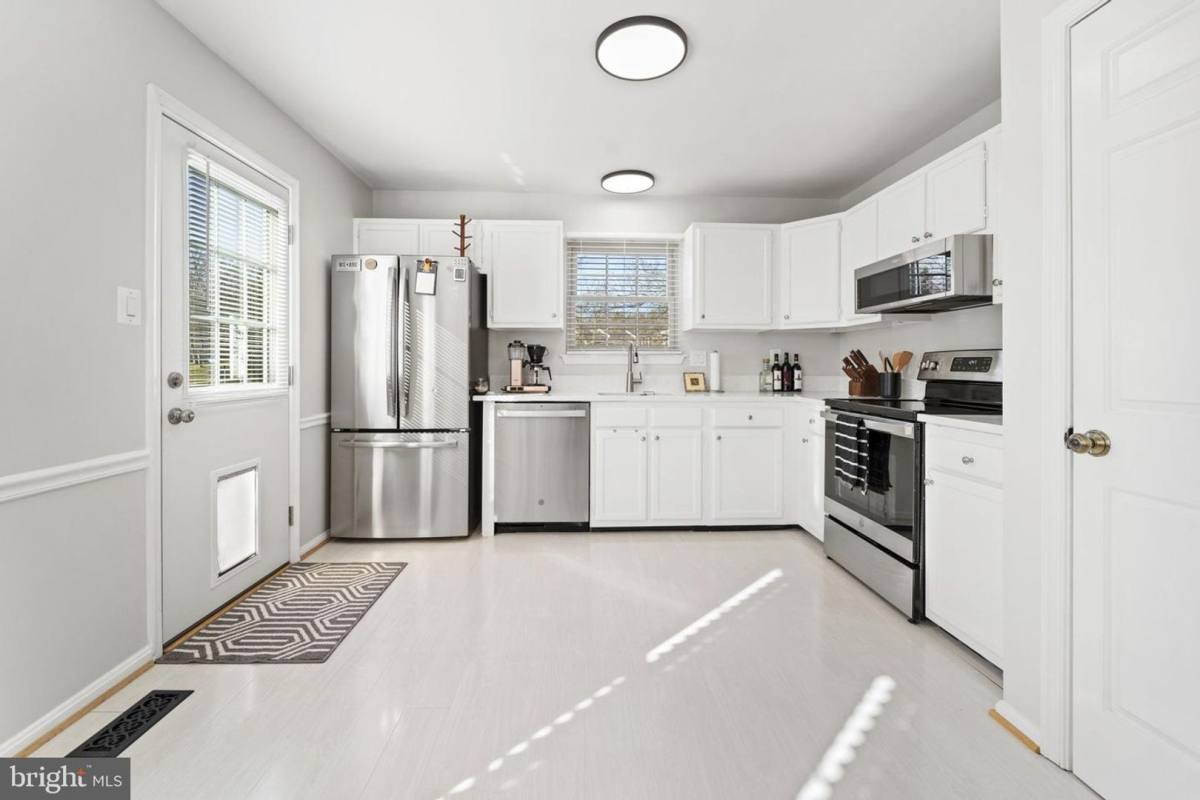 Townhouse for rent at 13689 Water Springs Court, Centreville, VA 20121