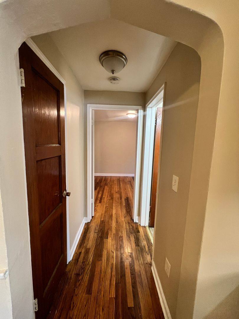 Apartment for rent at 7159 Eastlawn Dr, Cincinnati, OH 45237