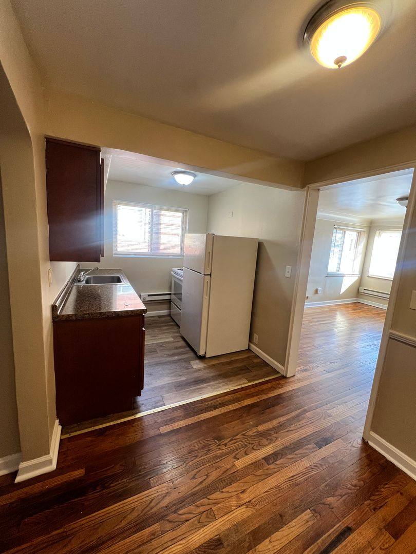 Apartment for rent at 7159 Eastlawn Dr, Cincinnati, OH 45237