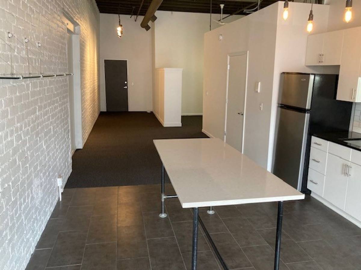 Apartment for rent at 1318 Jones St, Omaha, NE 68102