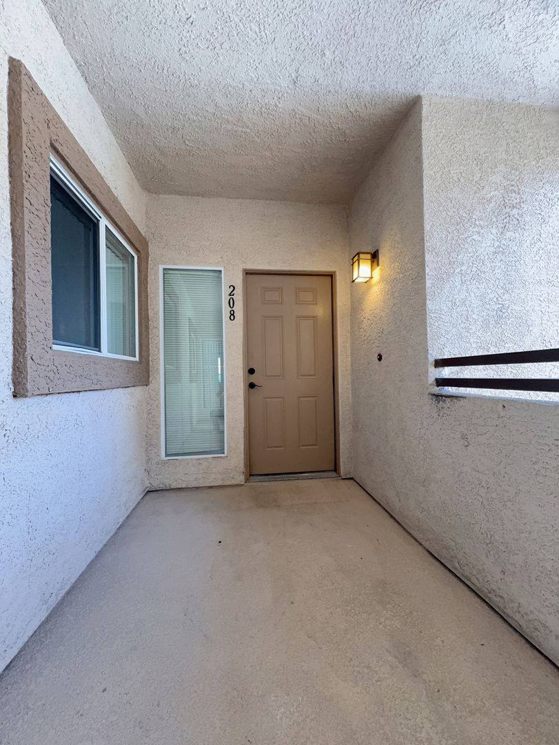 Apartment for rent at 8725 W Flamingo Rd, Las Vegas, NV 89147