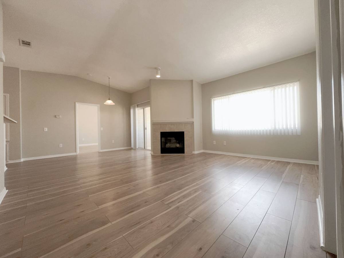 Apartment for rent at 8725 W Flamingo Rd, Las Vegas, NV 89147