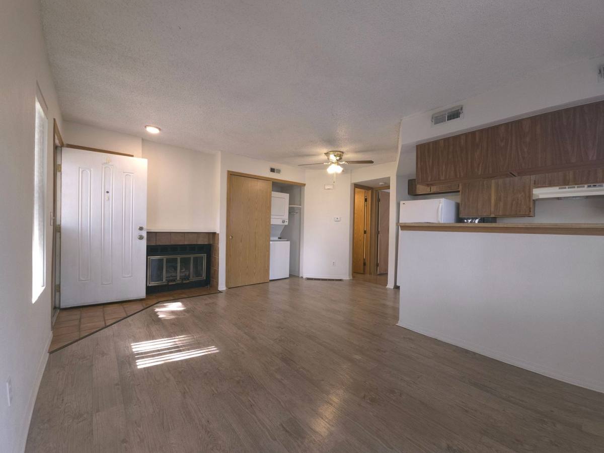 Apartment for rent at 8701 Huron St 2-101, Denver, CO 80260