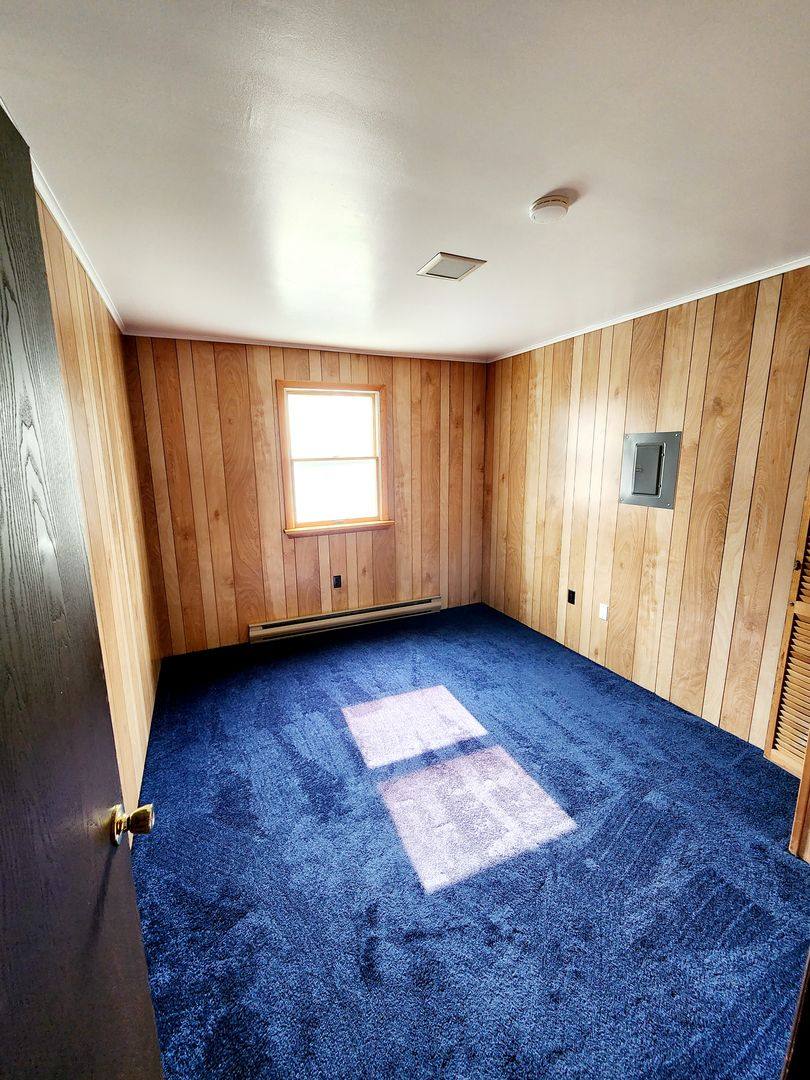 Apartment for rent at 520-524 Post Hill Rd, Henryville, PA 18332