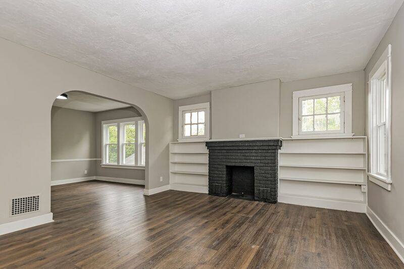 Apartment for rent at 2322-2324 Eastview Ave, Dayton, OH 45405