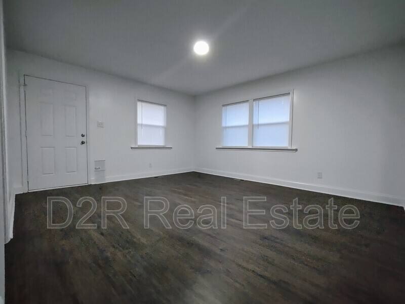 Apartment for rent at 7909 Southfield Dr, Indianapolis, IN 46227