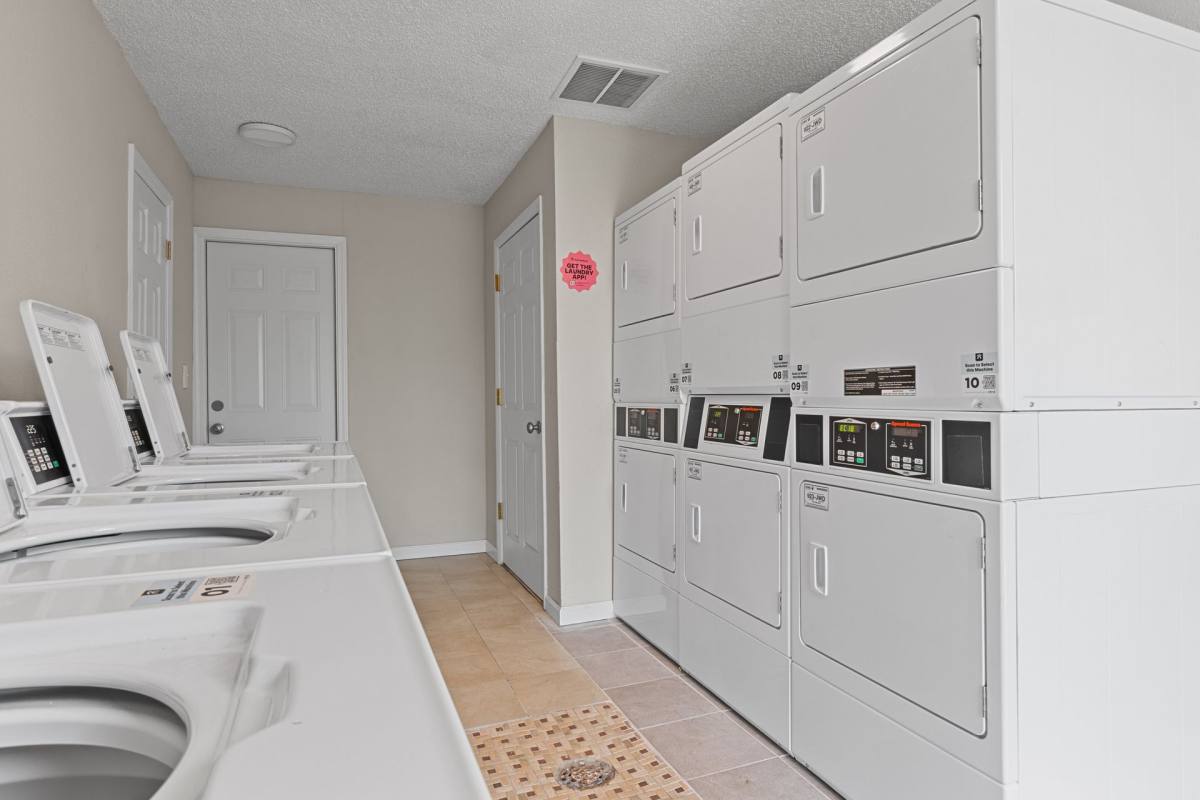 Apartment for rent at 8181 E 41st St, Tulsa, OK 74145