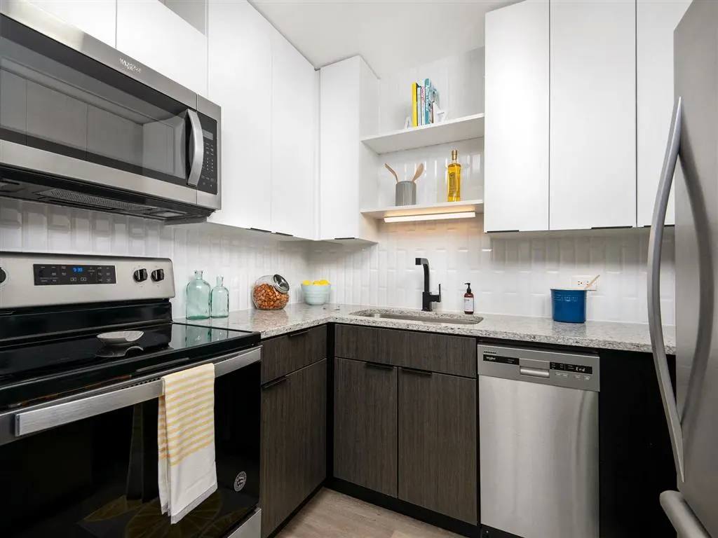 Apartment for rent at 77 W Huron St #1306, Chicago, IL 60654