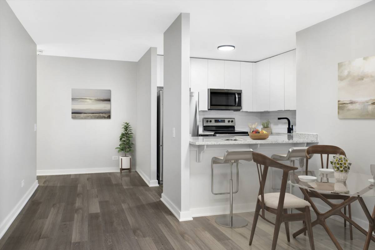 Apartment for rent at 77 W Huron St #1306, Chicago, IL 60654