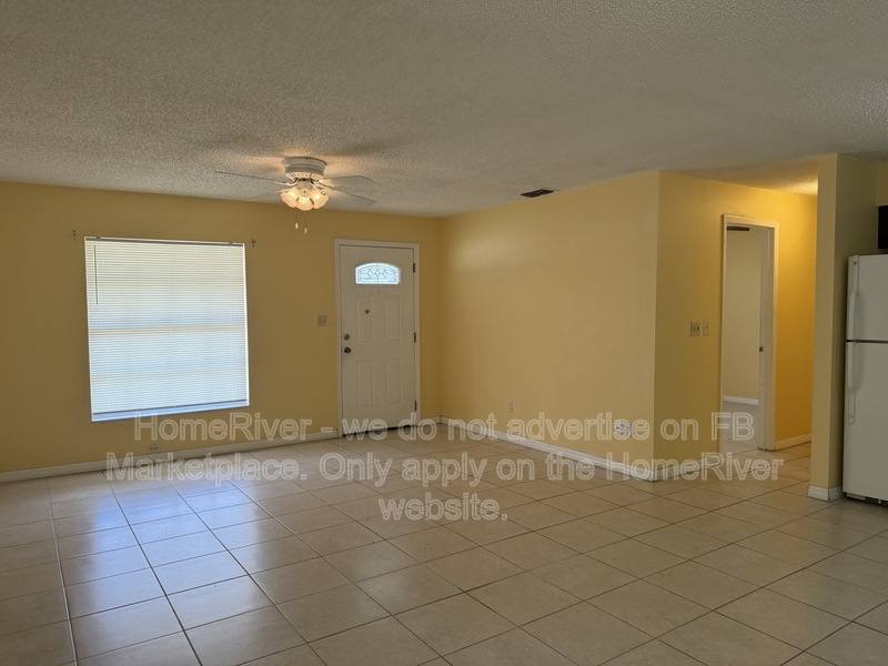 House for rent at 9702 Theresa Circle, Thonotosassa, FL 33592